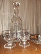 Karafka szkło? plus 2 kieliszki