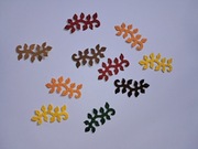 Scrapki gałązka 10 szt. 33x17 mm mix kolorów jesiennych gramatura 160 g/m2