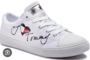 Tommy Hilfiger trampki dziecięce r31