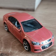 Autko Matchbox Holden VF Commodore SSV