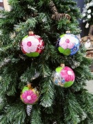 Bomba choinkowa - ręcznie zdobiona - 4 szt.