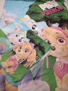 Kolorowa dwustronna pościel dziecięca poszewka Psi Patrol na 140x200 cm