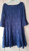 Granatowa koronkowasukienka 