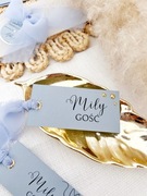 Winietki z perełkami gości wstążką szyfonową na komunię komunijne chrzest