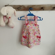 Dziewczęca sukienka na ramiączkach Early Days, rozmiar 80-86