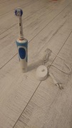 Braun Oral-B - szczoteczka elektryczna do zębów z ładowarka