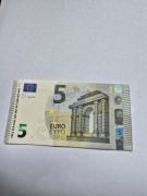 Banknoty 5 euro 4 sztuki