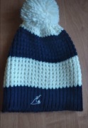 czapka zimowa biało-granatowa