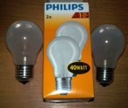 ŻARÓWKA TRADYCYJNA MLECZNA MATOWA PHILIPS E27 40W