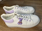 Białe buty sportowe na grubej podeszwie z misiem purple 4