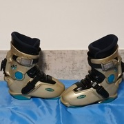 Buty snowboardowe twarde RAICHLE 120  - nr 21,5 / 35 .  Jak NOWE ! 