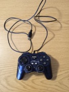 Pad do pc Saitek w doskonałym stanie.