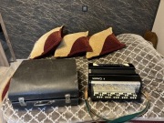 Akordeon guzikowy (Bajan) trzyrzędowy pełnowymiarowy + pokrowiec