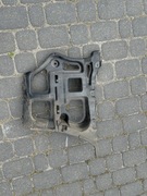 Ślizg zderzaka tył e90 prawa strona