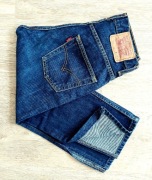 LEVI'S 544 spodnie jeansowe 3/4 damskie z rozcięciami