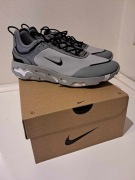 Nike Męskie buty sportowe NIKE REACT LIVE SE r. 42