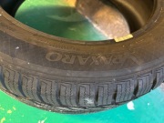 Opony zimowe Paxaro 215/55R17 V XL