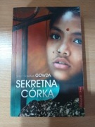 SEKRETNA CÓRKA SHILPI SOMAYA GOWDA