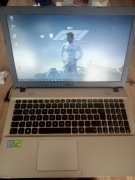 Laptop Asus R541U