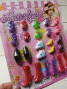 Zestaw akcesoriów dla lalek kolorowe buty 12 par 3+