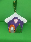 Domek , ozdoba na choinkę , zawieszka