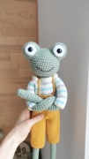 Żabka na szydełku handmade, 55 cm. 