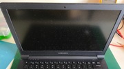 Laptop multimedialny do szkoły Samsung NP905S3G 13,3" Quad Core 4GB/128SSD