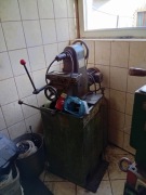 Frezarka z stołem współrzędnościowym – solidna, warsztatowa