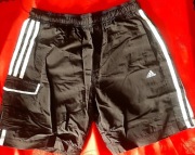 krótkie spodenki ADIDAS rozm. XS/S 