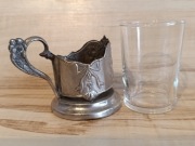 PODSTAKANNIK Z KOKARDĄ KOSZYCZEK UCHWYT SZKLANKA