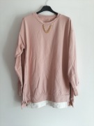 Bluza damska ze złotym łańcuszkiem