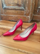 Guess czerwone szpilki szpic rozmiar 37