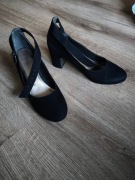 Buty na obcasie Tamaris