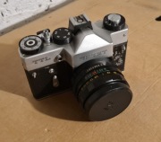 Aparat Zenit TTL ze standardowym objektywem