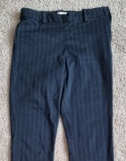 Granatowe eleganckie spodnie damskie w paseczki 61% bawełna H&M 36/S