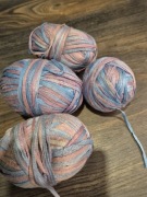 Włóczka fantazyjna,  tasiemkowa, niebieski i lila, razem  ok 300g