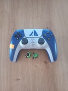 Pad PS5 dualsense, analogi TMR favor union, god of war 