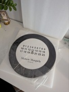 Designerski zegar ścienny Maison Margiela Paris