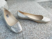 JIMMY CHOO nr 41 wygodne srebrne czółenka skóra