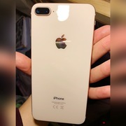 iPhone 8 Plus 