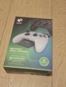 nowa stacja ładująca do padów Xbox, akumulatory Xbox, pełen komplet