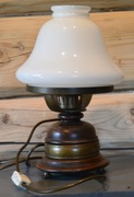 Stara drewniana lampka nocna 