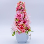 Pudrowa Harmonia kwiatowa dekoracja w doniczce różowa kompozycja rękodzieło