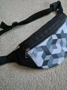 Wodoodporna nerka w graficzny wzór