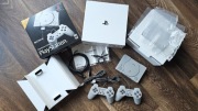 Sony PlayStation Classic mini pełny komplet, jak nowa