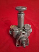 Pompa zasilająca paliwa z PRL-u.