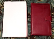 Piękny skórzany wizytownik na wizytówki / klaser na karty telefoniczne