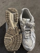 New Balance white Protection Pack 1906 45.