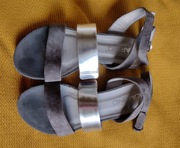 Sandały damskie Karino - skórzane,r 39