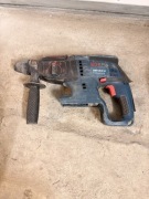 Bosch 36V Professional-2x akumulator + ładowarka (zestaw)